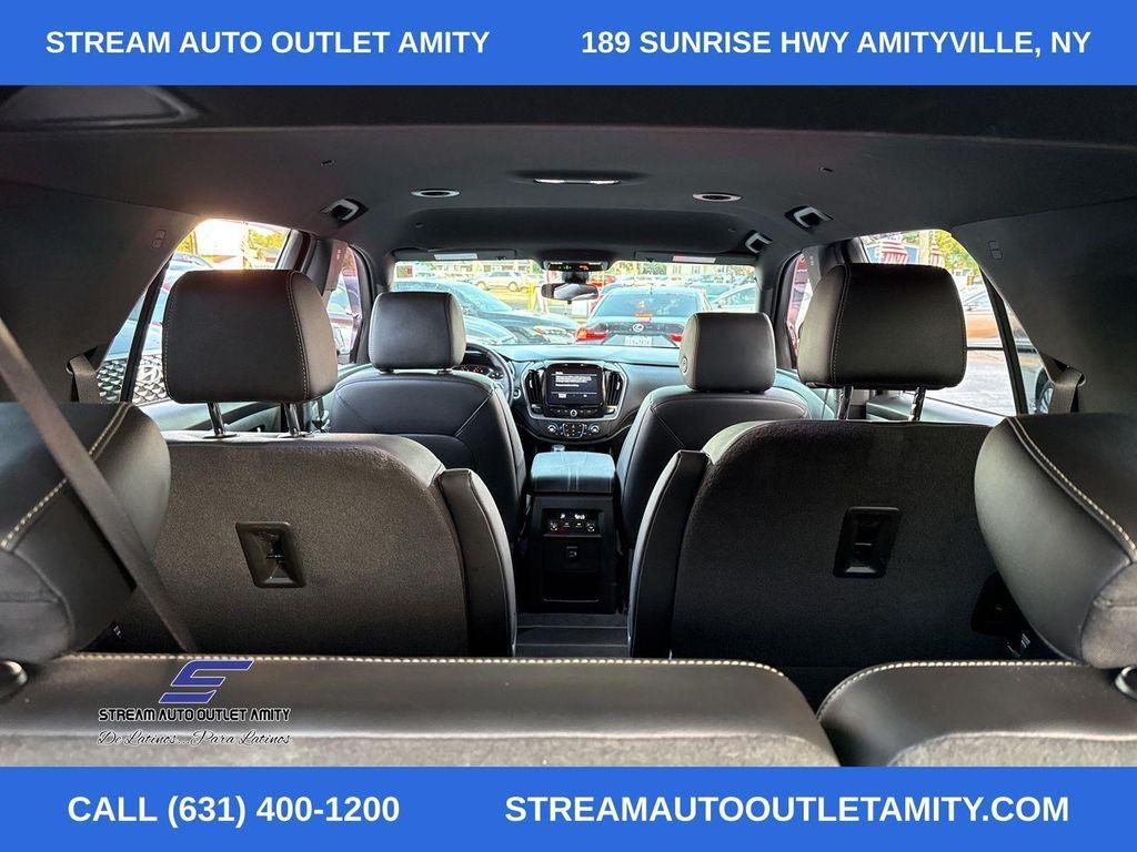 used 2023 Chevrolet Traverse car, priced at $24,498