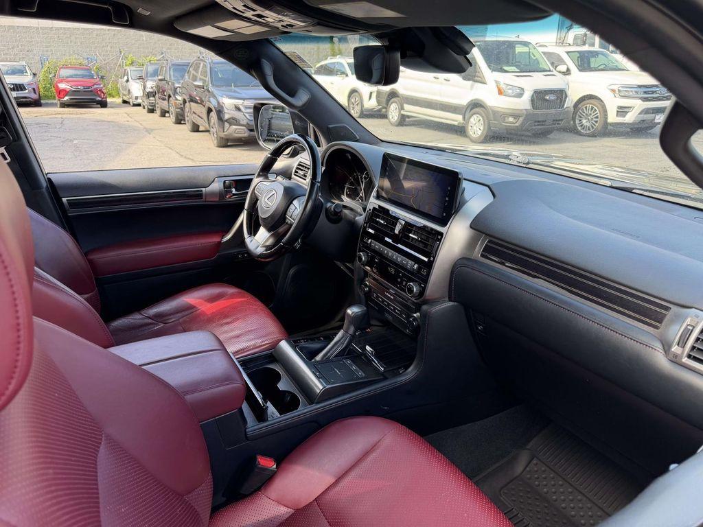 used 2023 Lexus GX 460 car, priced at $48,173