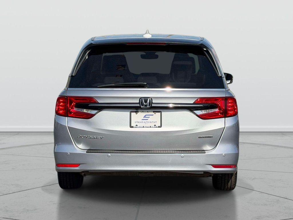 used 2023 Honda Odyssey car, priced at $35,498