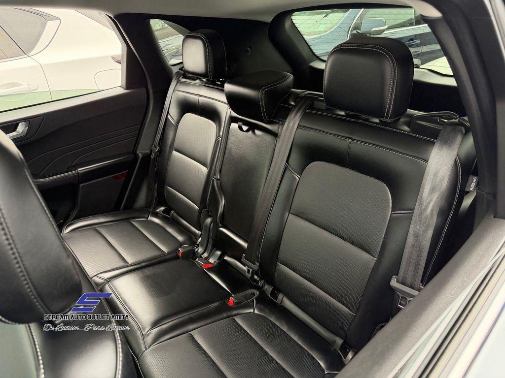 used 2025 Ford Escape car, priced at $28,995