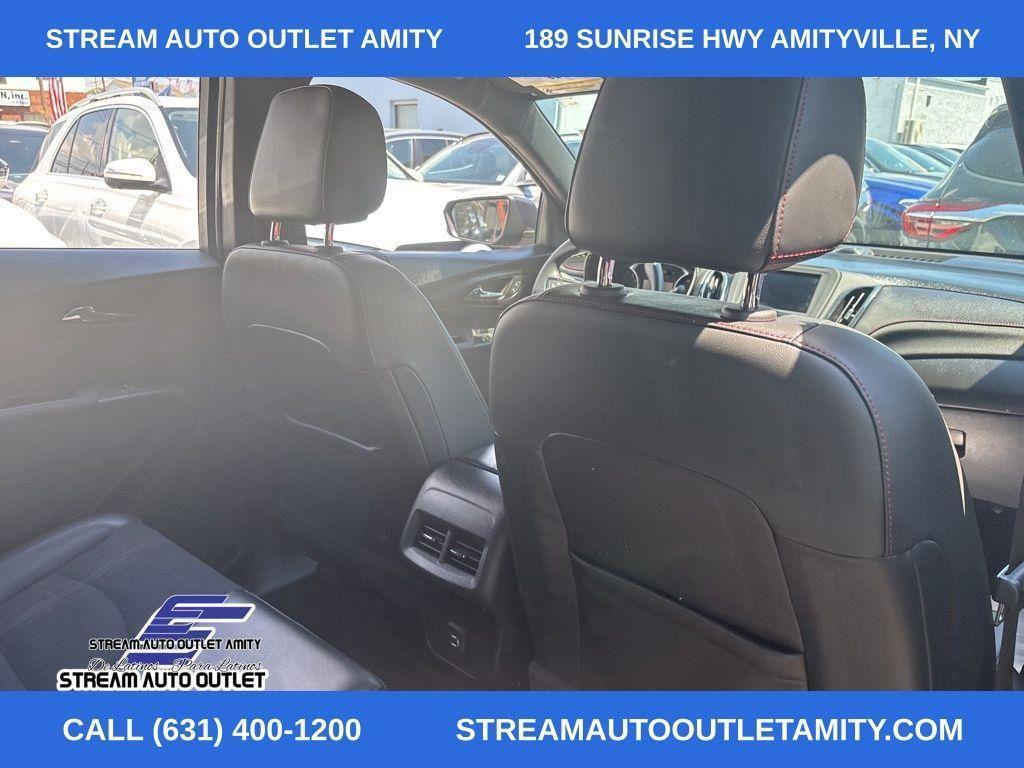 used 2022 Chevrolet Equinox car, priced at $21,098