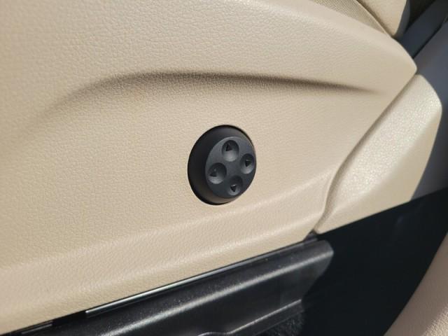 used 2021 Mercedes-Benz GLC 300 car, priced at $23,824