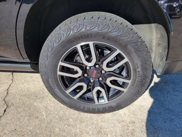 used 2024 GMC Yukon car, priced at $65,299
