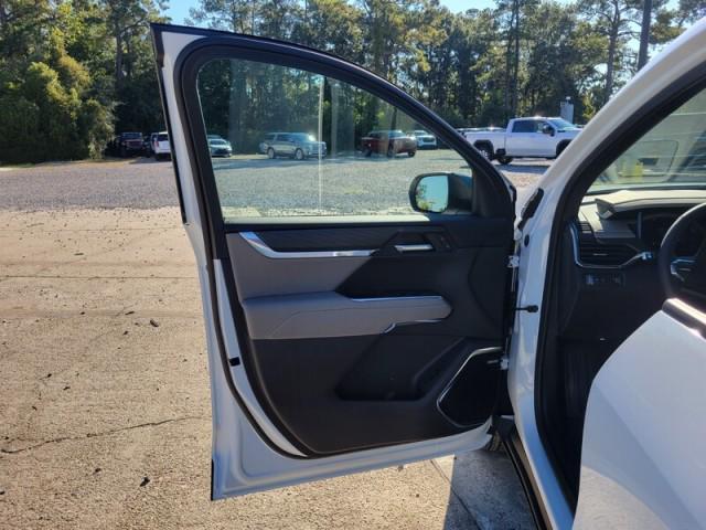 new 2026 GMC Acadia car, priced at $43,605