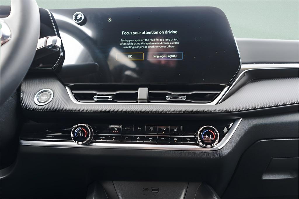 new 2026 Chevrolet Equinox car, priced at $32,500