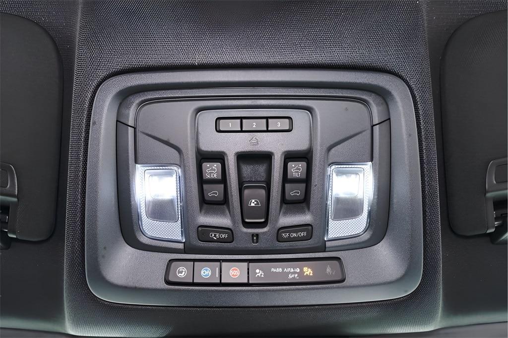 used 2025 Chevrolet Silverado 1500 car, priced at $60,000