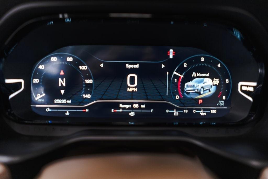 used 2024 GMC Yukon car, priced at $68,794