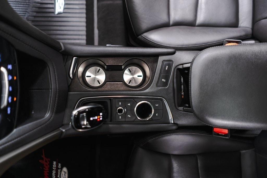 used 2022 Cadillac XT5 car, priced at $27,535