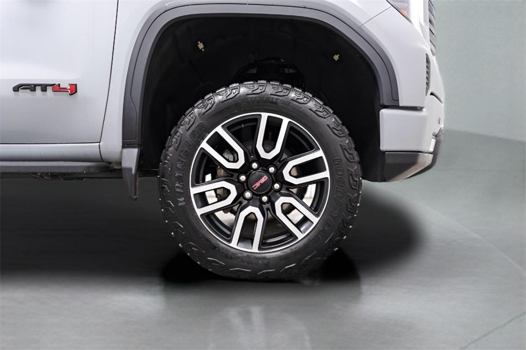 used 2024 GMC Sierra 1500 car, priced at $53,949