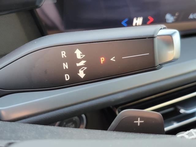 new 2026 Chevrolet Traverse car, priced at $43,907