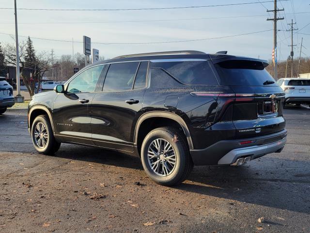 new 2026 Chevrolet Traverse car, priced at $43,907