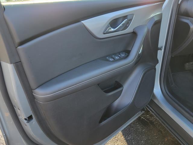 used 2025 Chevrolet Blazer car, priced at $30,500