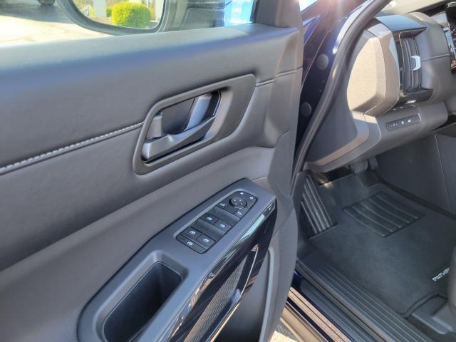 used 2025 Nissan Pathfinder car, priced at $32,000