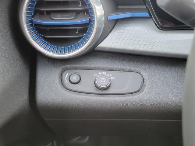 new 2026 Chevrolet Trax car, priced at $26,625