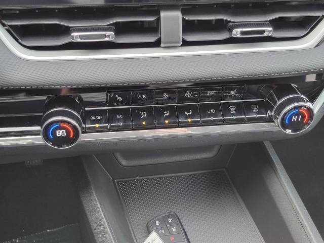 new 2026 Chevrolet Equinox car, priced at $31,746