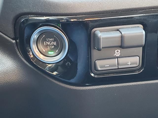 used 2025 GMC Sierra 1500 car, priced at $45,500