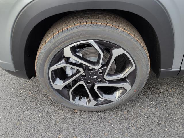 new 2026 Chevrolet Trax car, priced at $28,010