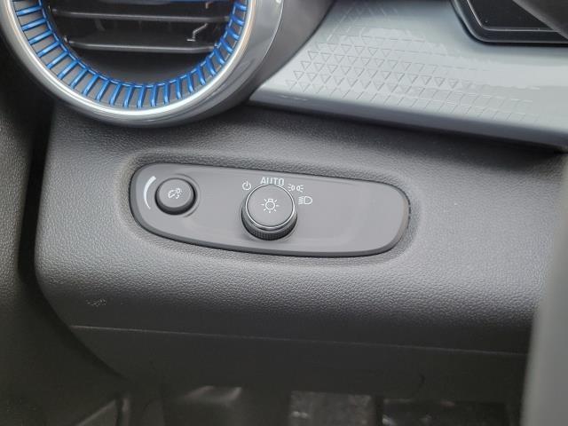 new 2026 Chevrolet Trax car, priced at $25,661