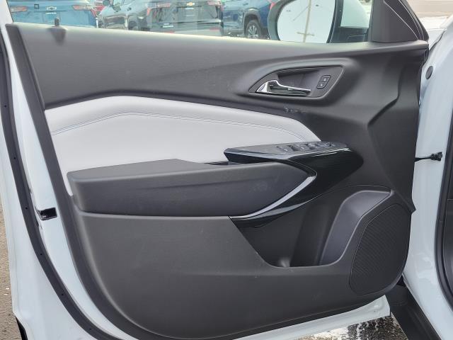 new 2026 Chevrolet Trax car, priced at $25,661