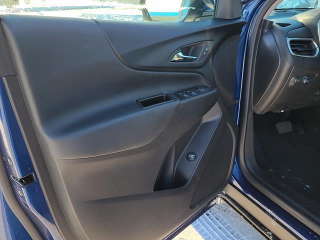 used 2023 Chevrolet Equinox car, priced at $21,900