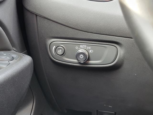 used 2024 Chevrolet Equinox car, priced at $26,500