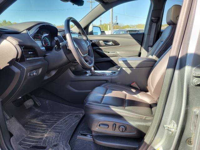 used 2023 Chevrolet Traverse car, priced at $38,000