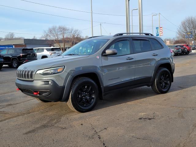 used 2019 Jeep Cherokee car, priced at $15,000
