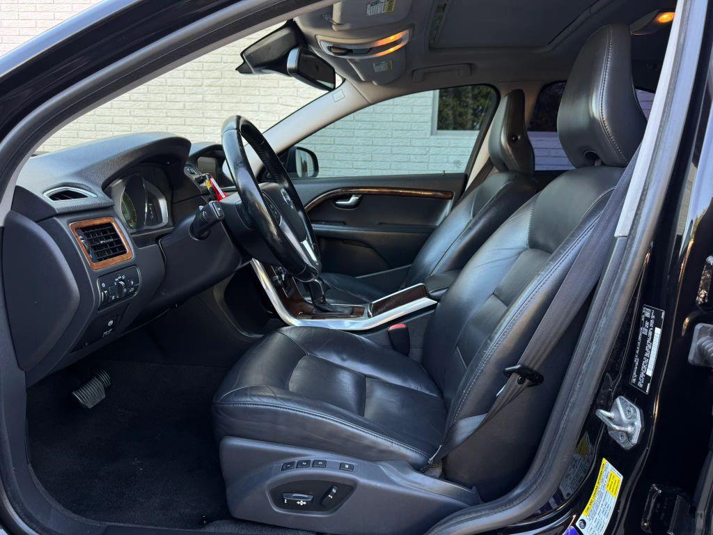 used 2014 Volvo S80 car, priced at $9,750