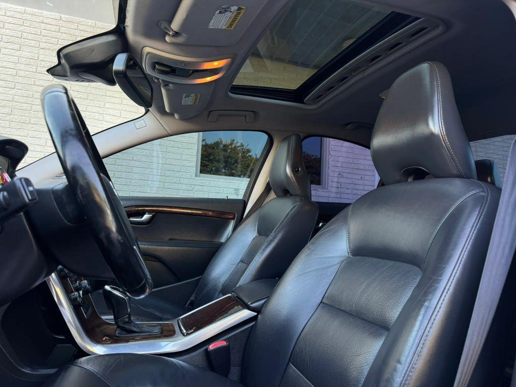 used 2014 Volvo S80 car, priced at $9,750