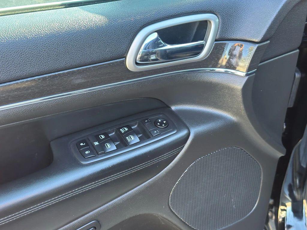 used 2018 Jeep Grand Cherokee car, priced at $15,990