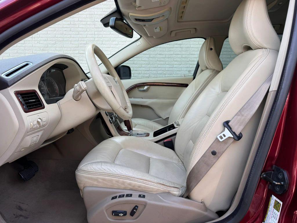 used 2008 Volvo XC70 car, priced at $8,750