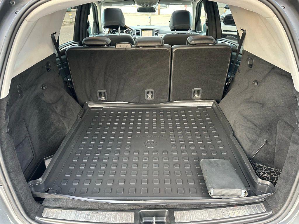 used 2012 Mercedes-Benz M-Class car, priced at $9,250