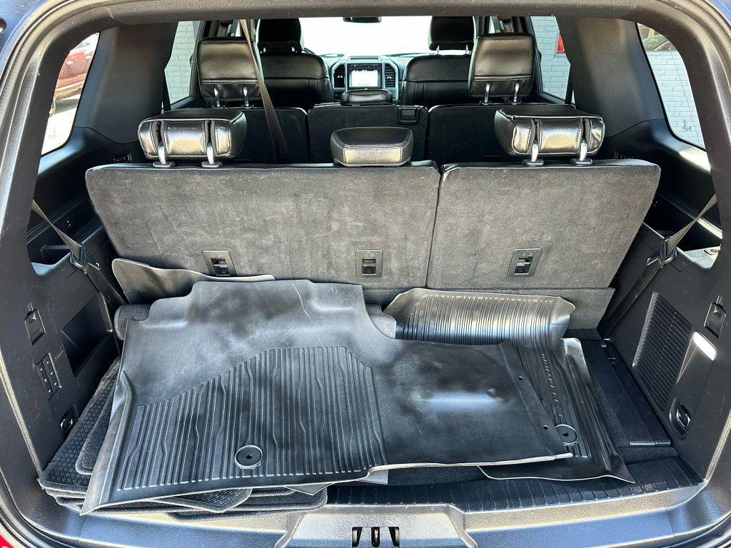 used 2018 Ford Expedition car, priced at $15,900