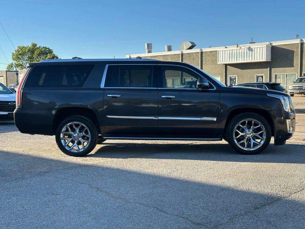 used 2016 Cadillac Escalade ESV car, priced at $15,990