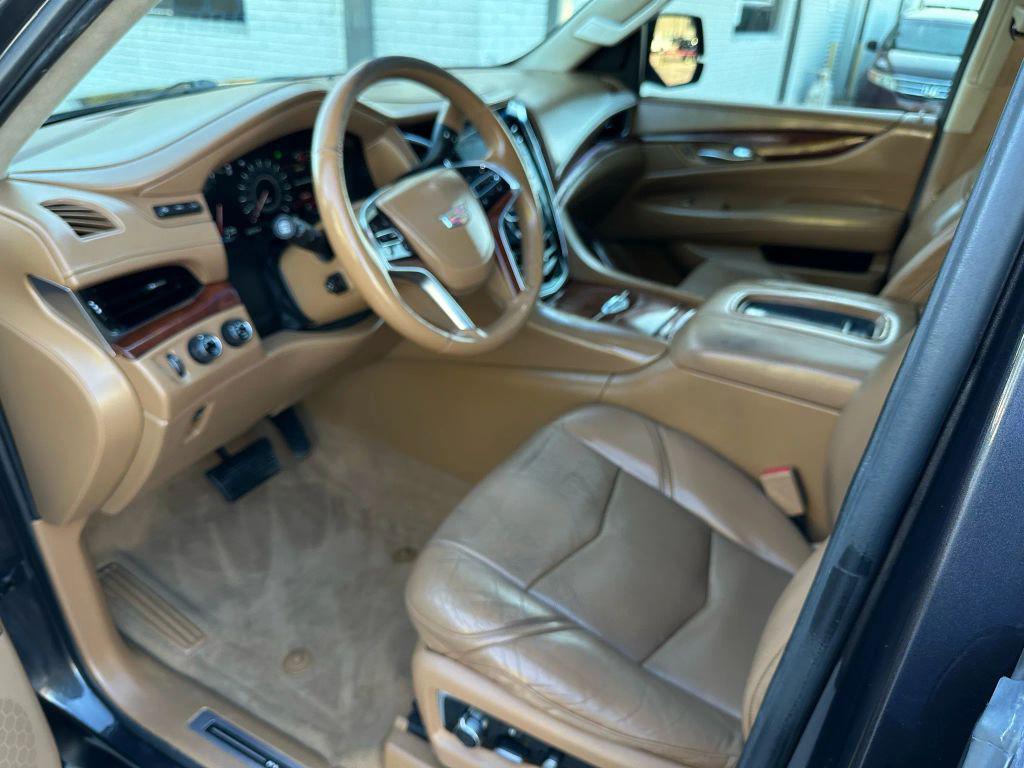 used 2016 Cadillac Escalade ESV car, priced at $15,990