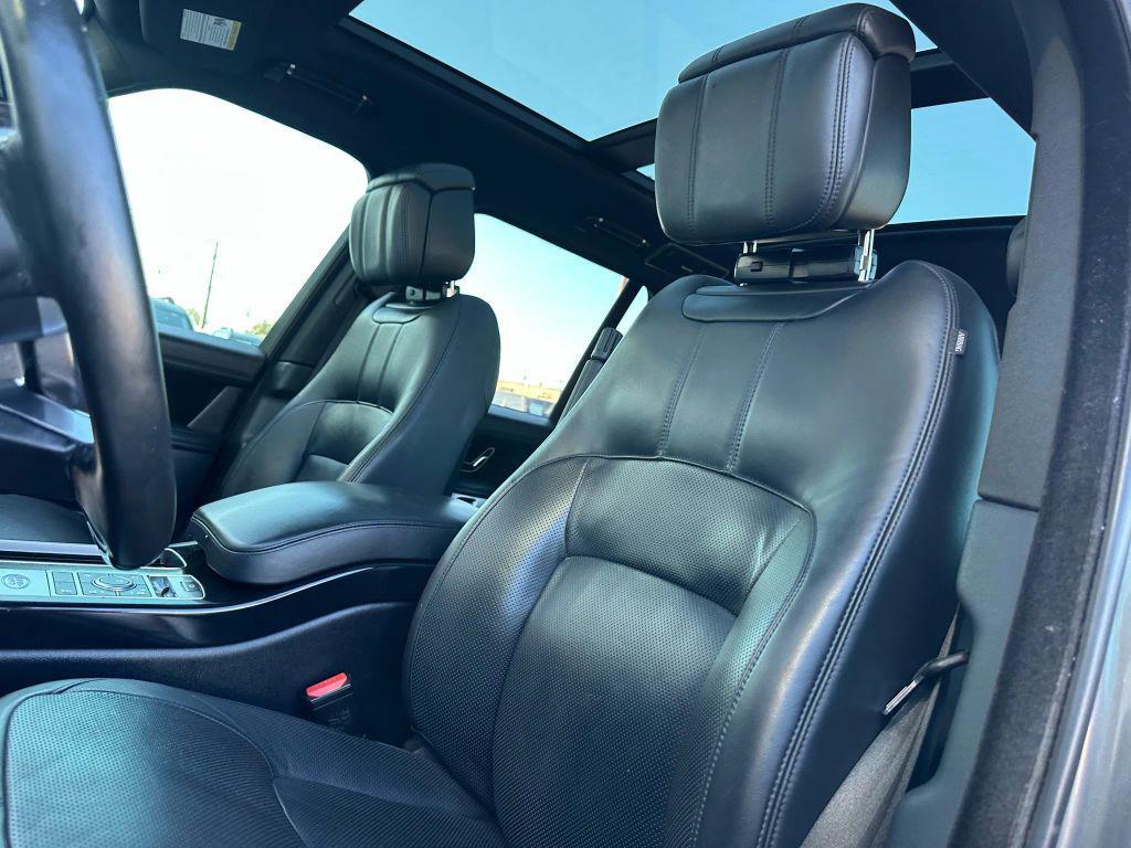 used 2019 Land Rover Range Rover car, priced at $27,750