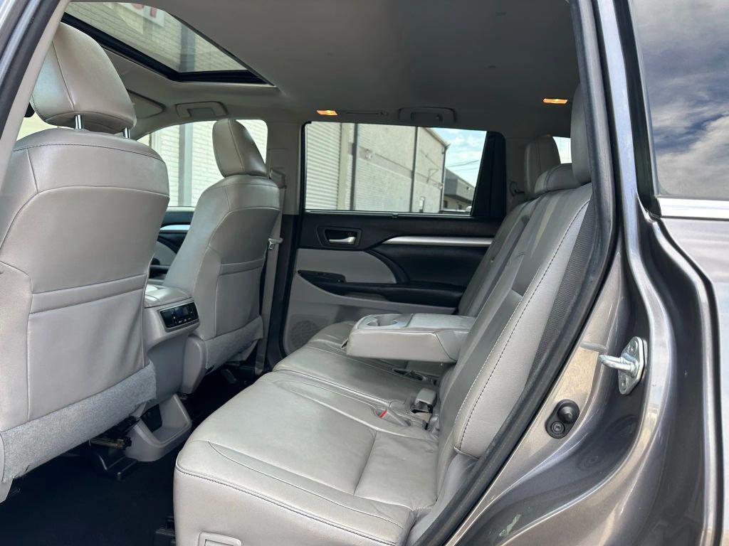 used 2017 Toyota Highlander car, priced at $18,450