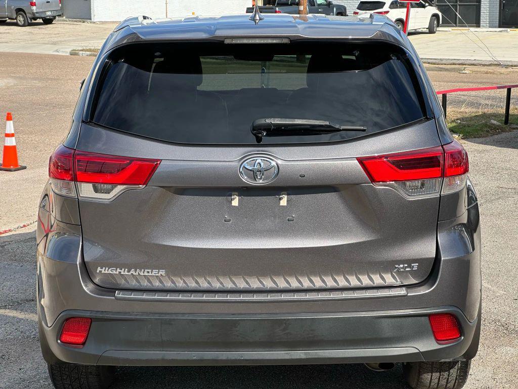 used 2017 Toyota Highlander car, priced at $18,450