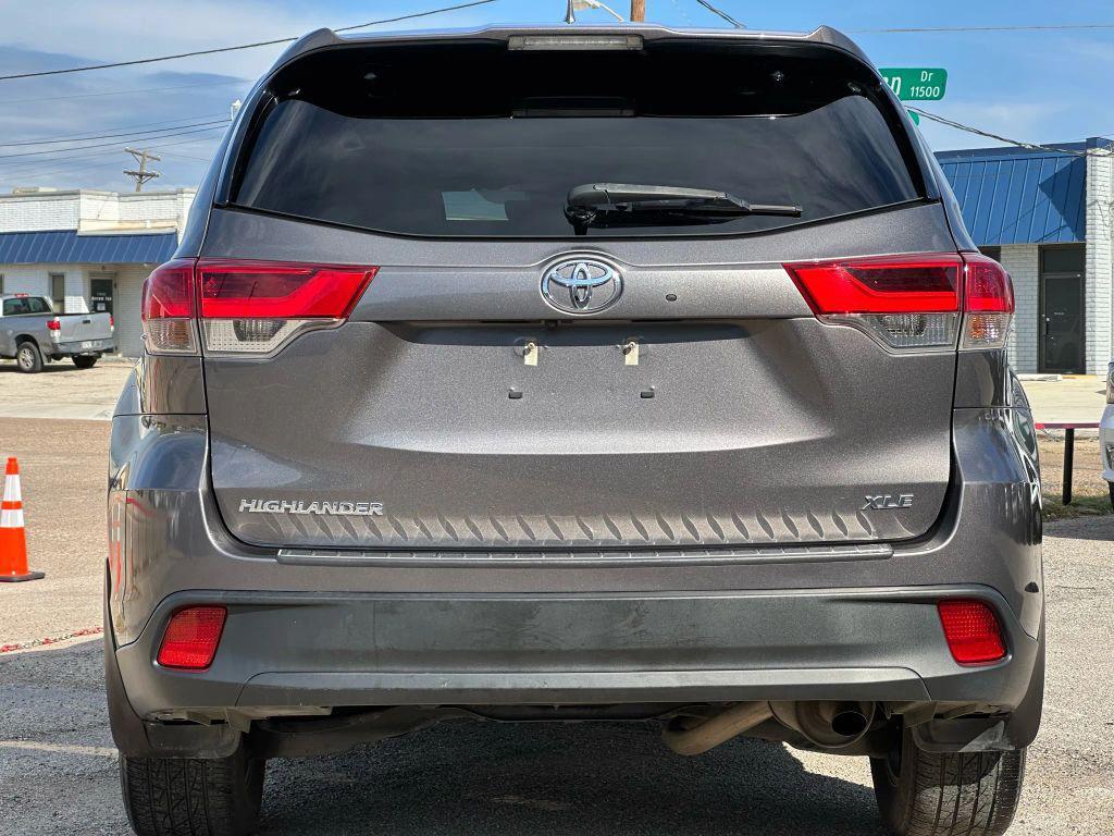 used 2017 Toyota Highlander car, priced at $18,450