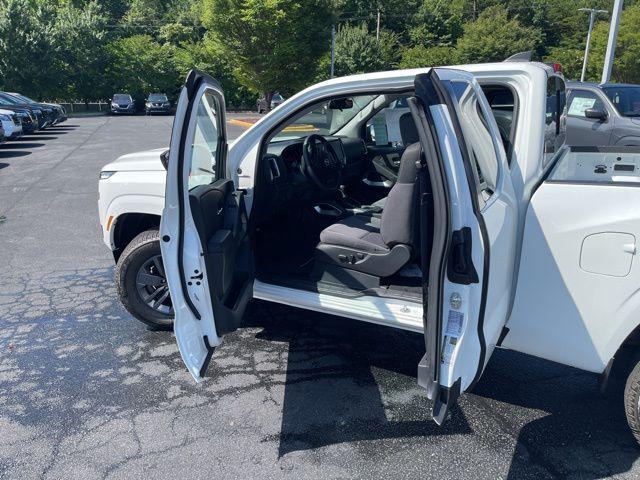 new 2025 Nissan Frontier car, priced at $30,477