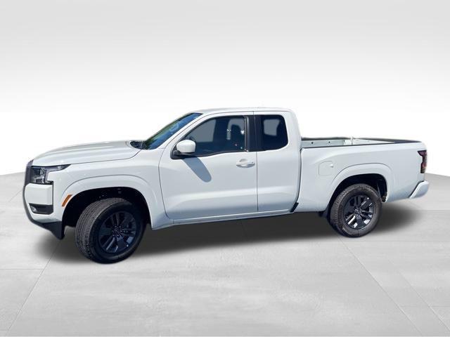 new 2025 Nissan Frontier car, priced at $30,477