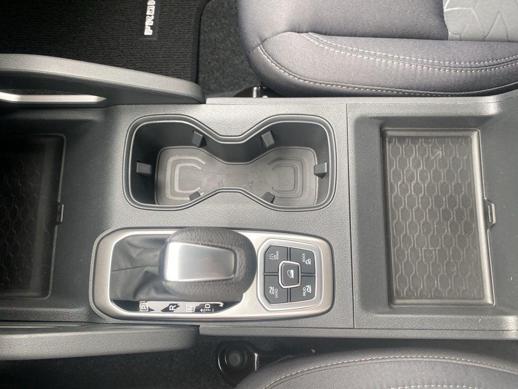 new 2026 Nissan Frontier car, priced at $38,233