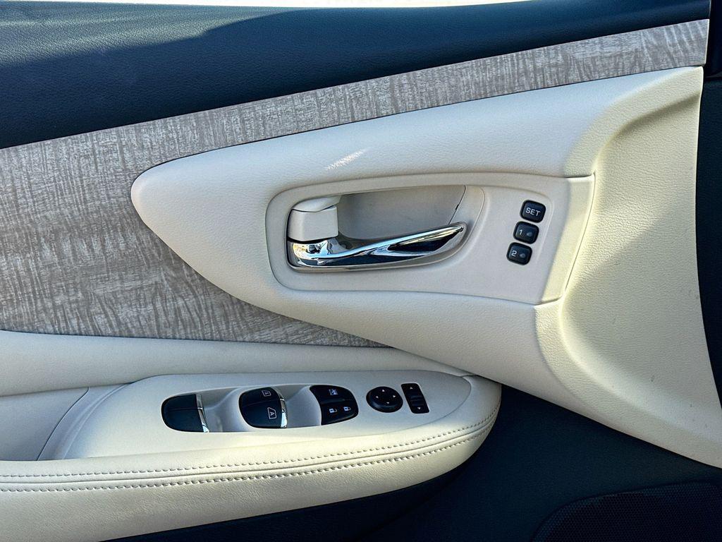 used 2024 Nissan Murano car, priced at $29,575