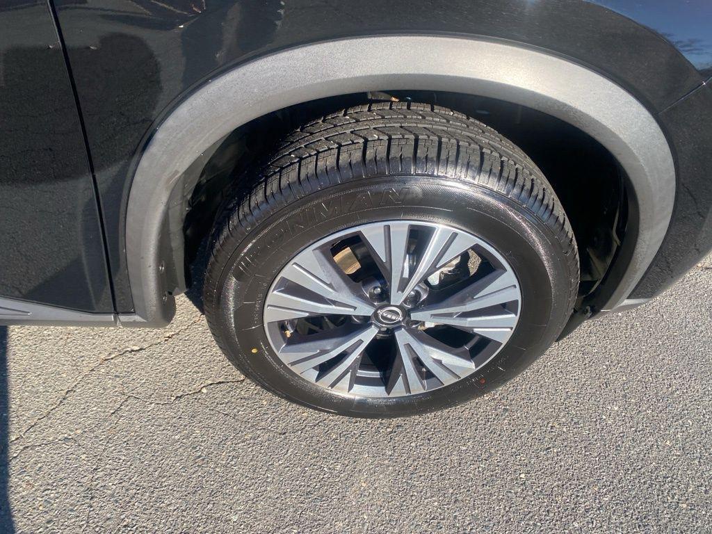 used 2023 Nissan Rogue car, priced at $17,153