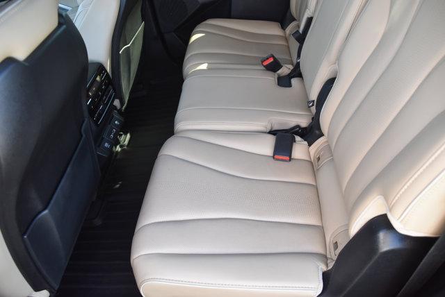 used 2022 Acura MDX car, priced at $32,934