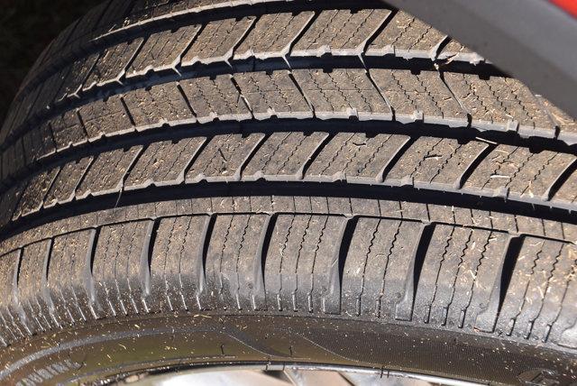 used 2022 Acura MDX car, priced at $32,934