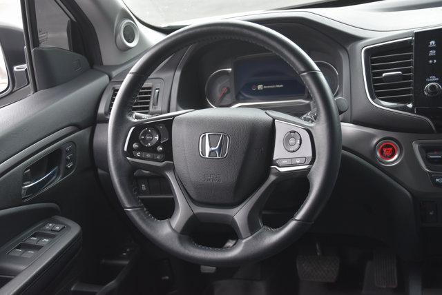 used 2021 Honda Pilot car, priced at $27,587