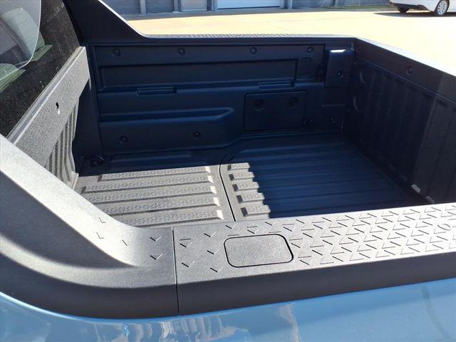 new 2026 Hyundai SANTA CRUZ car, priced at $30,202