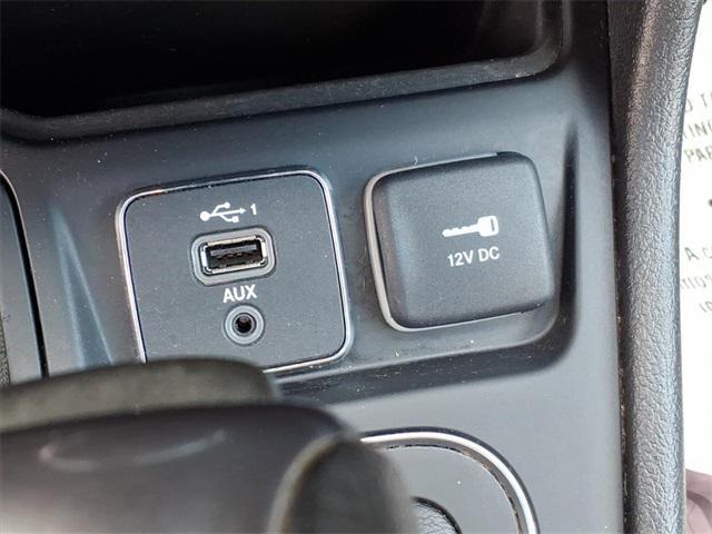 used 2021 Jeep Cherokee car, priced at $16,389