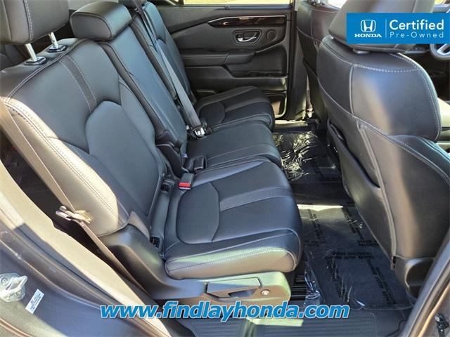 used 2025 Honda Pilot car, priced at $37,980